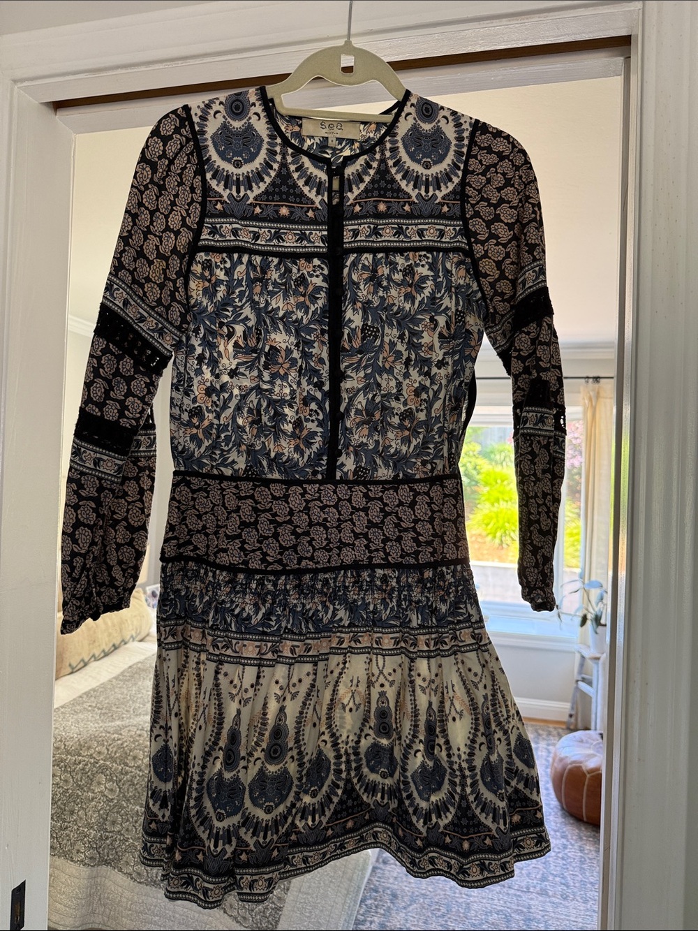 Women’s Navy and Cream Printed Long-Sleeve Dress
